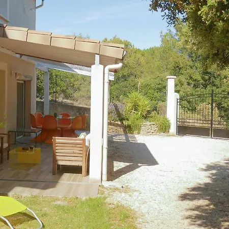 La Les Petits Gardons