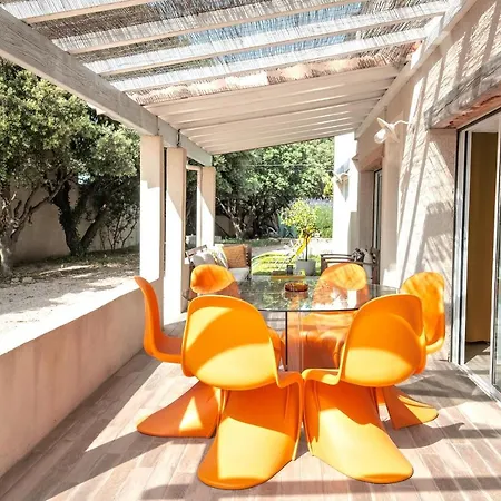 La Les Petits Gardons Gasthuis 4*