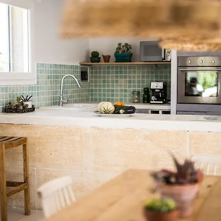 La Les Petits Gardons Gasthuis 4*