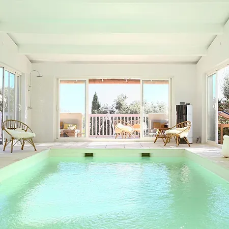 La Les Petits Gardons Gasthuis 4*